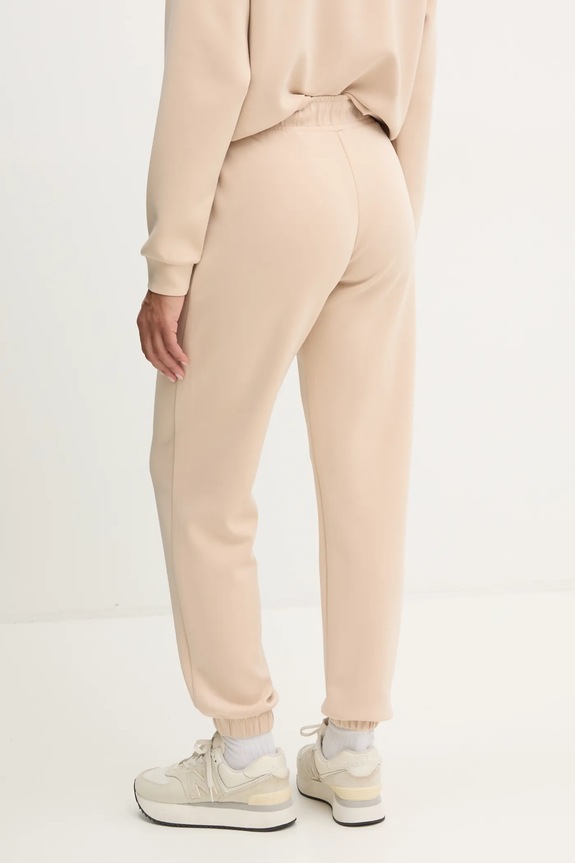 Odjeća Donji dio trenirke Guess OLYMPE V5RB11.KCAY2 bež