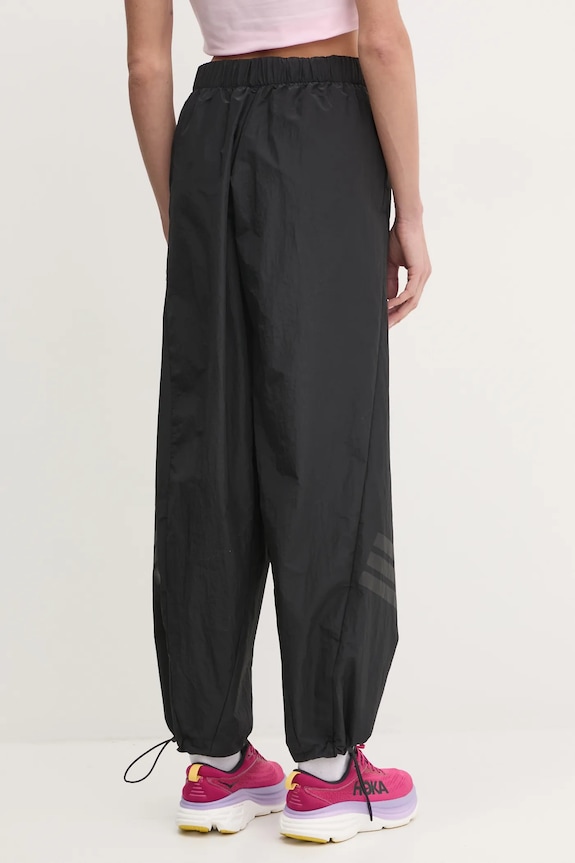 Îmbrăcăminte adidas pantaloni de trening Future Icons JE0147 negru
