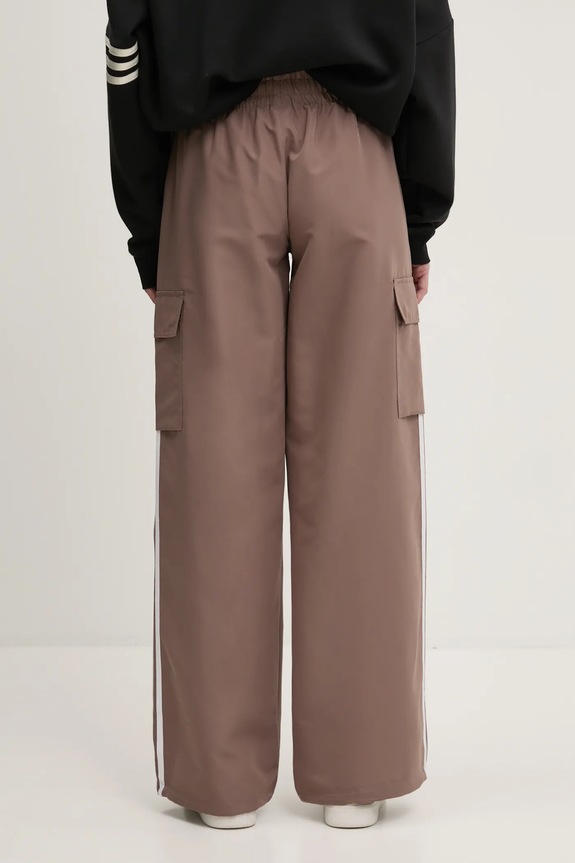 Одежда Брюки adidas Originals Adicolor 3-Stripe Cargo Pants JC8138 бежевый