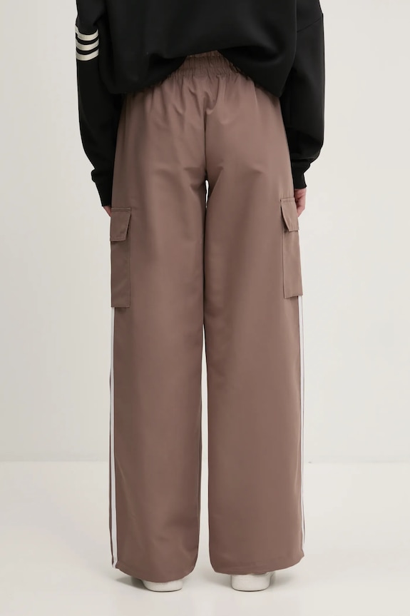 Одежда Брюки adidas Originals Adicolor 3-Stripe Cargo Pants JC8138 бежевый