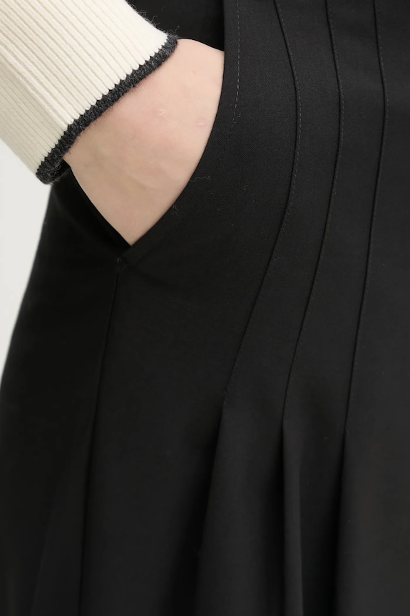 Hlače s primjesom vune Remain crna 502322100