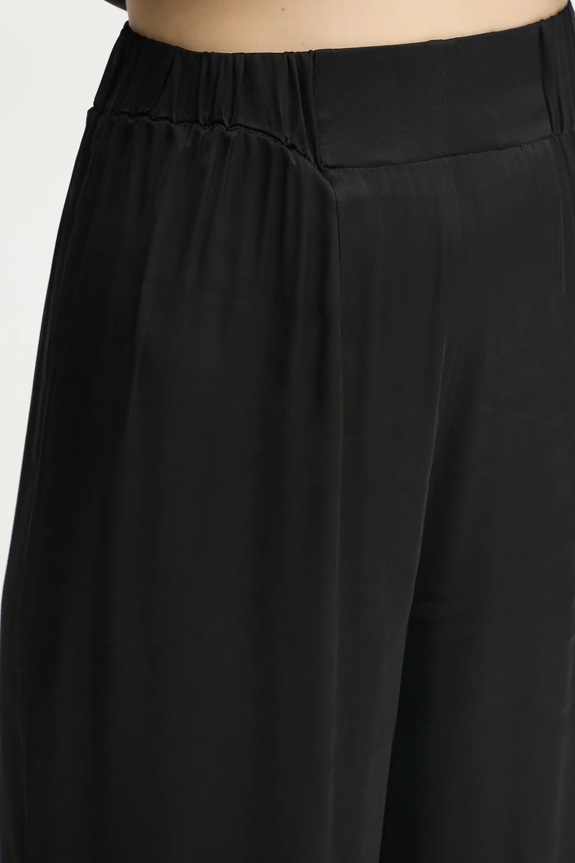 AERON pantaloni COUGAR PA310555 negru