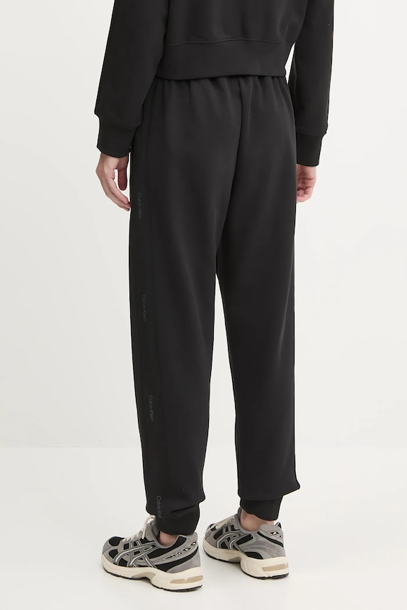 Abbigliamento Calvin Klein Performance pantaloni tuta LVGWS5P608 nero