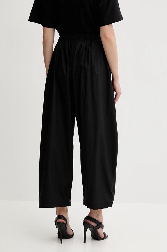 Ruházat Pinko pamut nadrág 105210.A2LD fekete