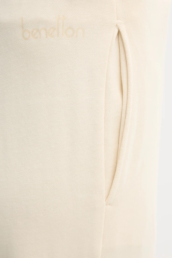 United Colors of Benetton pantaloni tuta di cotone beige 3UNIDF01A