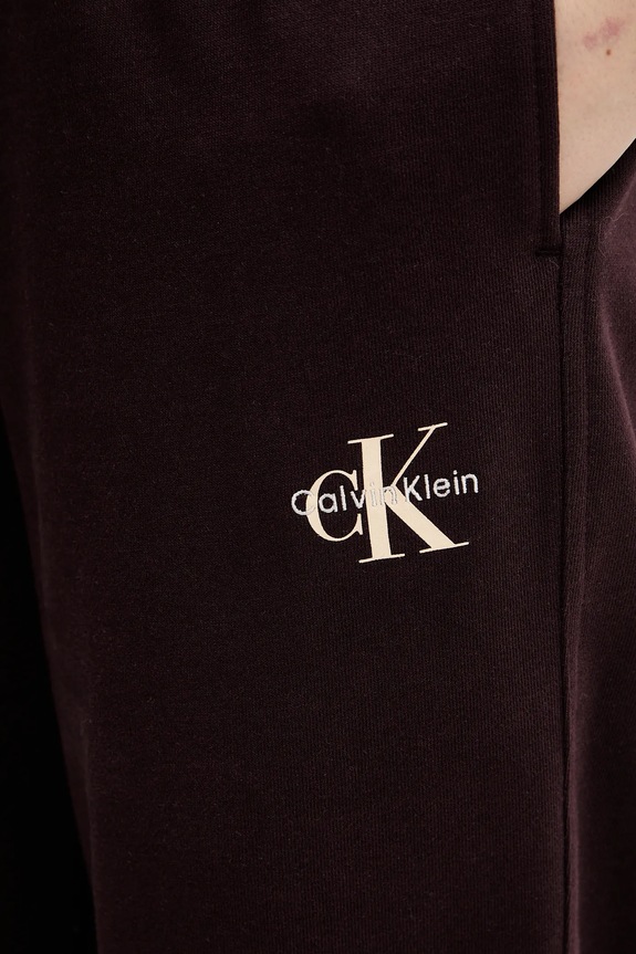 Calvin Klein Jeans spodnie dresowe brązowy LV047B235G