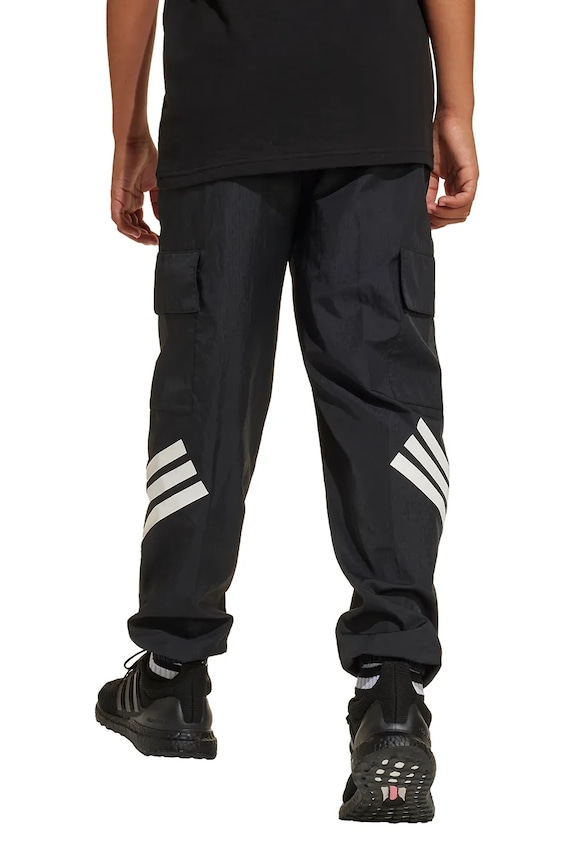 Detské tepláky adidas JJ4780