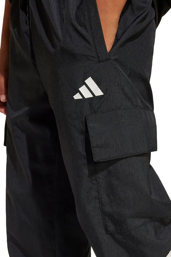 Detské tepláky adidas JJ4780