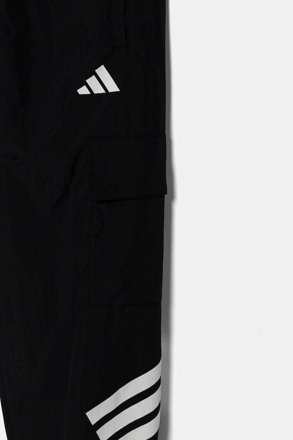 Detské tepláky adidas čierna JJ4780