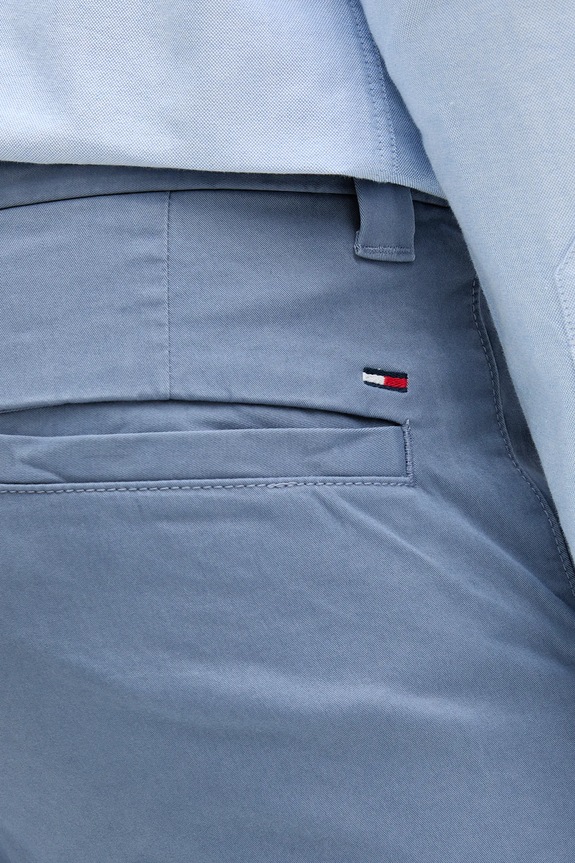 Tommy Jeans nadrág kék DM0DM20282