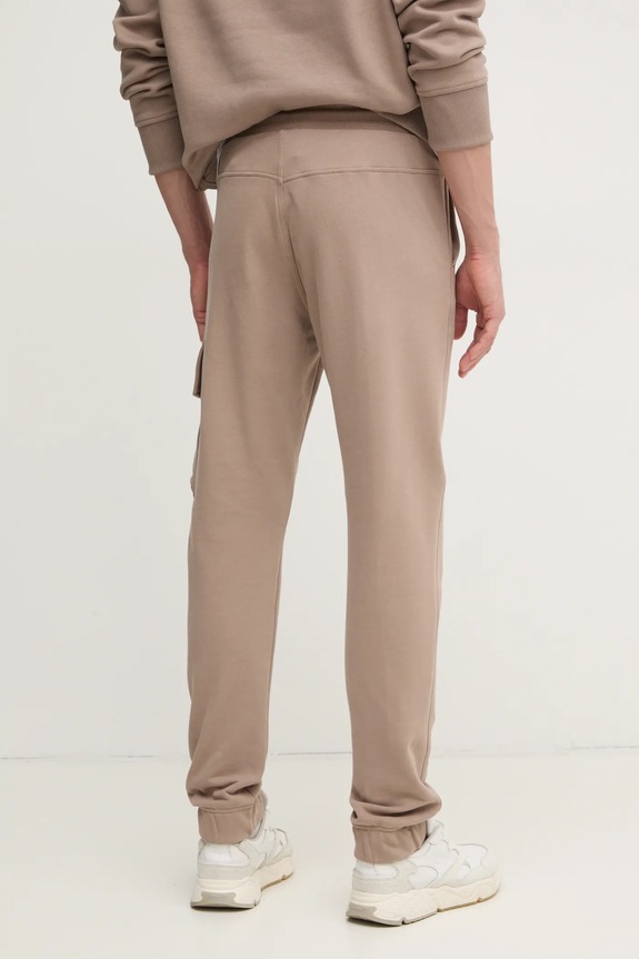 Odzież Calvin Klein Jeans spodnie dresowe bawełniane J30J326762 beżowy