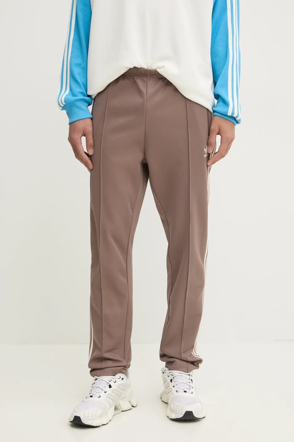 Спортен панталон adidas Originals CLASSIC TP кафяв JP2525
