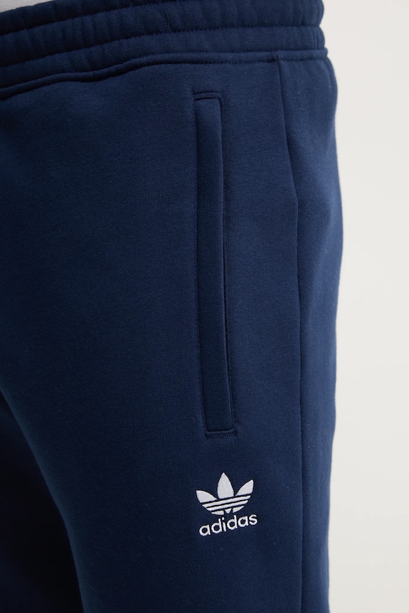 adidas Originals melegítőnadrág Essential sötétkék IY7357