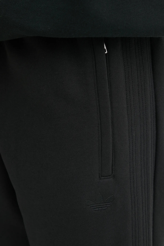 Bavlnené tepláky adidas Originals Essential JC9575 čierna
