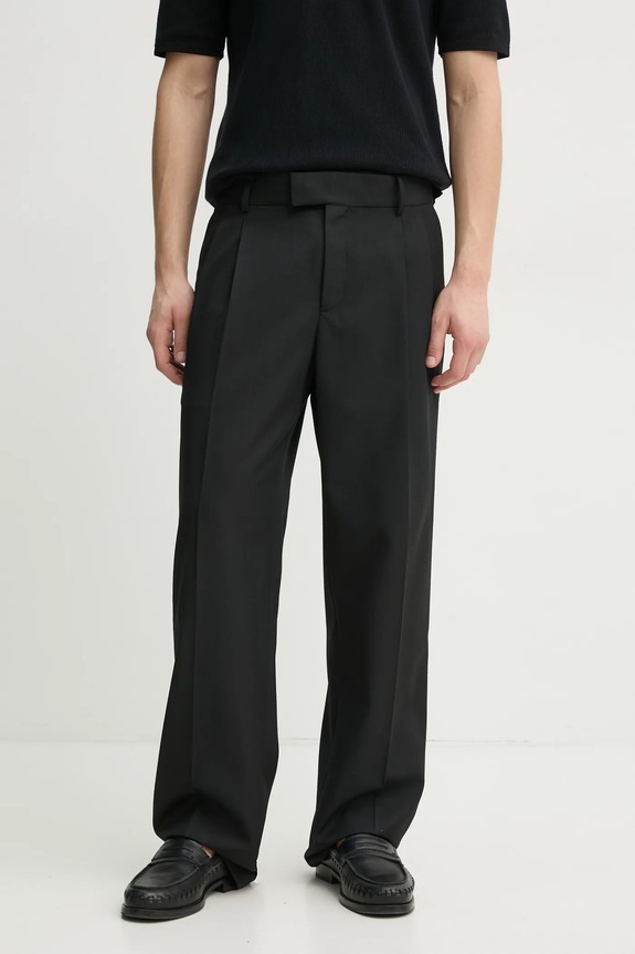 Hlače s primjesom vune Drôle de Monsieur Le Pantalon Golfeur s dodatkom vune crna PERM.BP165.PL127.BL
