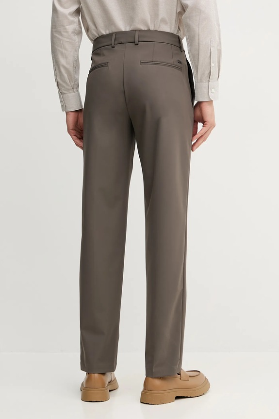 Odjeća Hlače Emporio Armani EM001505.AF10047 smeđa