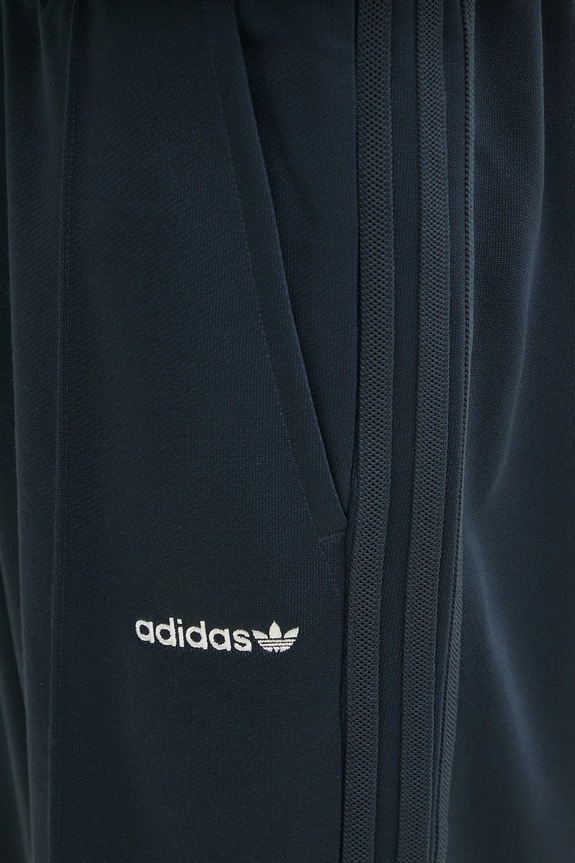 adidas Originals melegítőnadrág Flare Pant sötétkék JC8382