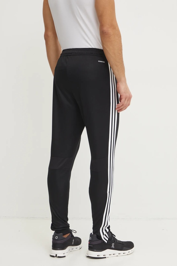 Odzież adidas Performance spodnie treningowe Tiro Essentials JD0442 czarny