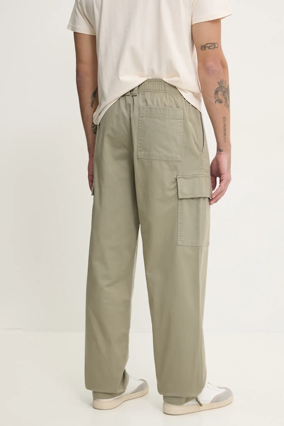 Oblečenie Nohavice Calvin Klein Jeans J30J327615 zelená
