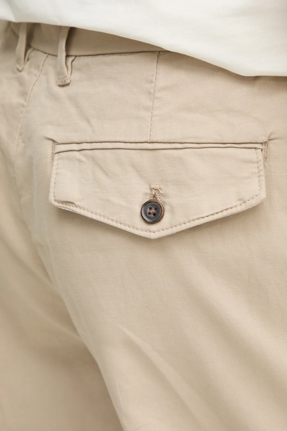 Βαμβακερό παντελόνι Lindbergh μπεζ 30.003111.LT.STONE