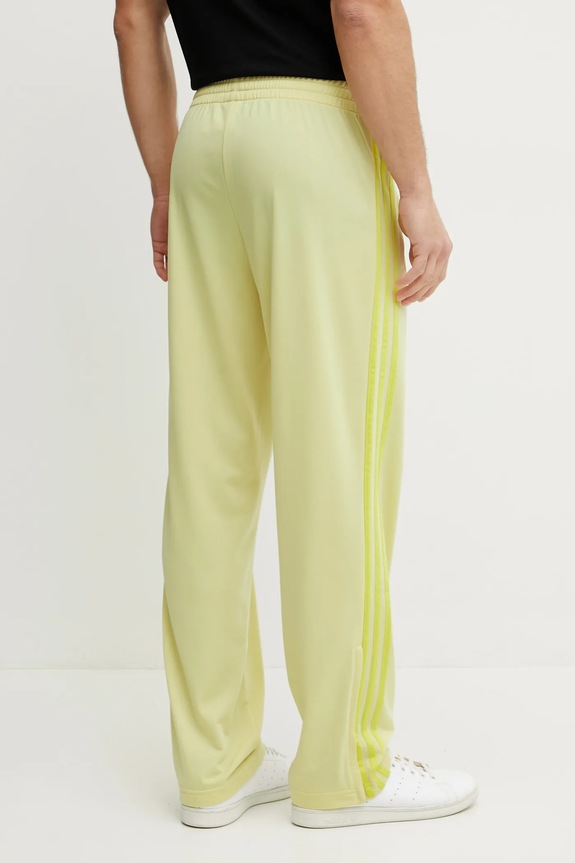 Îmbrăcăminte adidas Originals pantaloni de trening Firebird JP2537 galben