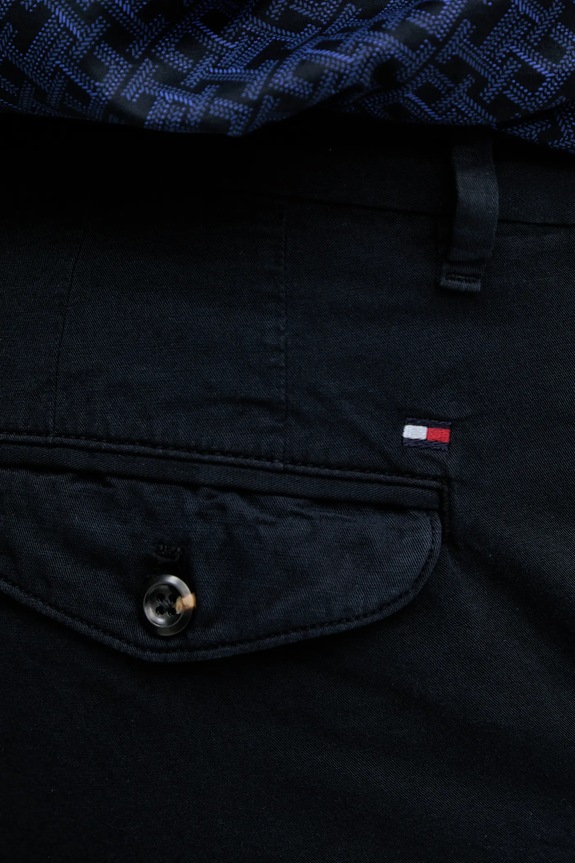 Nohavice s prímesou ľanu Tommy Hilfiger tmavomodrá MW0MW38792
