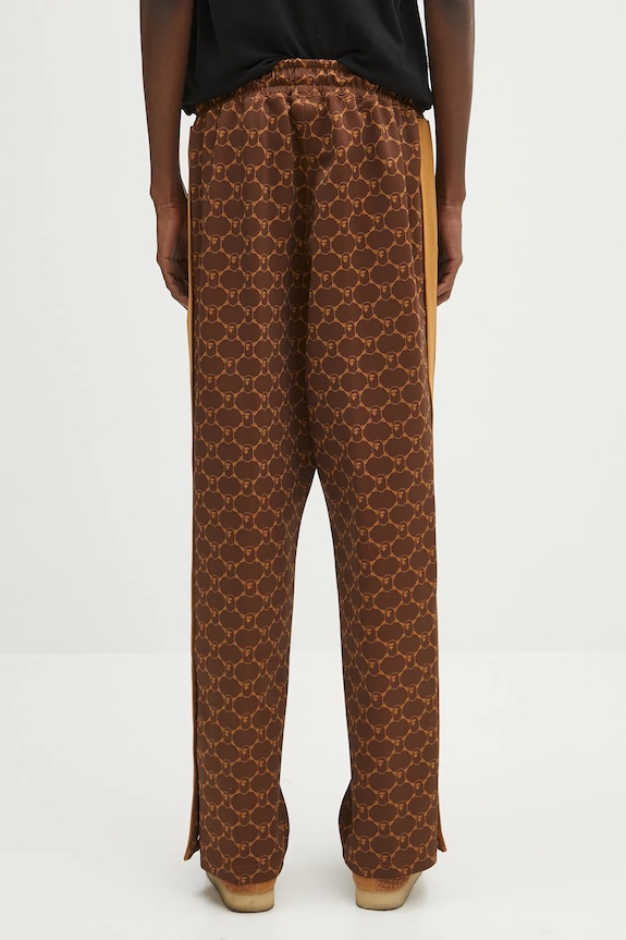 Odjeća Donji dio trenirke A Bathing Ape College Monogram Relaxed Fit 1L30152311 smeđa
