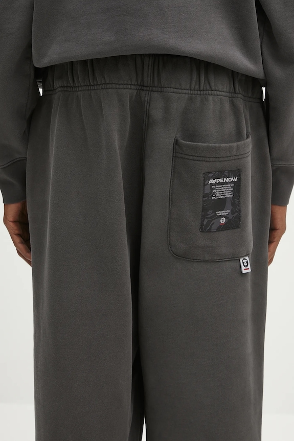 AAPE pantaloni tuta di cotone Now Sweat AAPPTMB627XXN nero