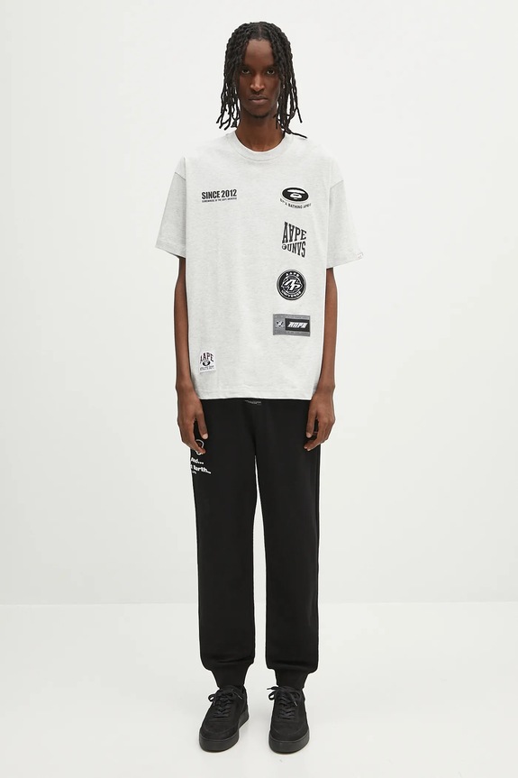 Tepláky AAPE Main Sweat AAPPTMB637XXN čierna