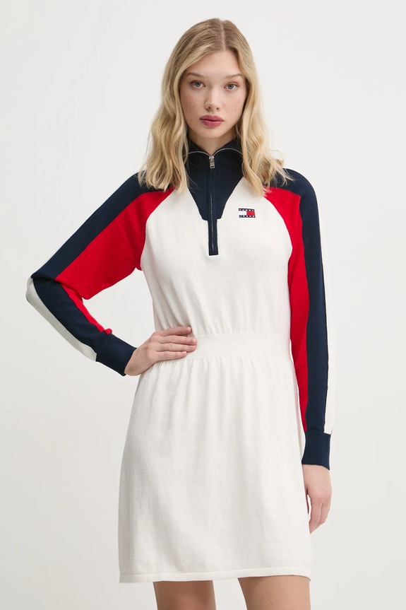 Šaty z vlněné směsi Tommy Jeans mini béžová DW0DW19467