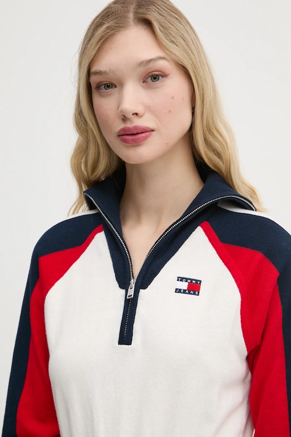 Šaty z vlněné směsi Tommy Jeans béžová DW0DW19467