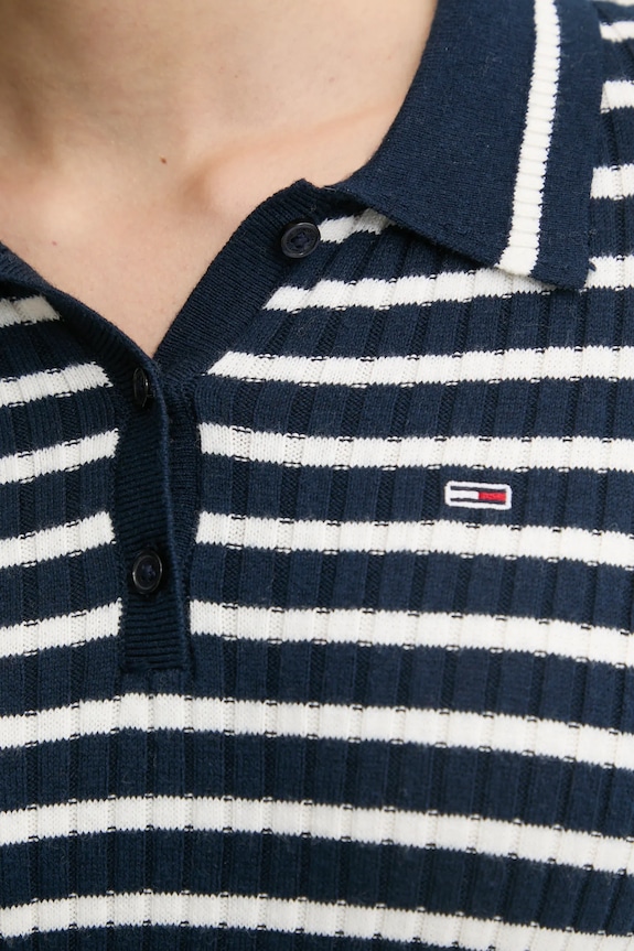 Tommy Jeans sukienka z domieszką wełny DW0DW19476