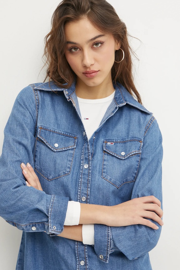 Tommy Jeans sukienka jeansowa niebieski DW0DW19853