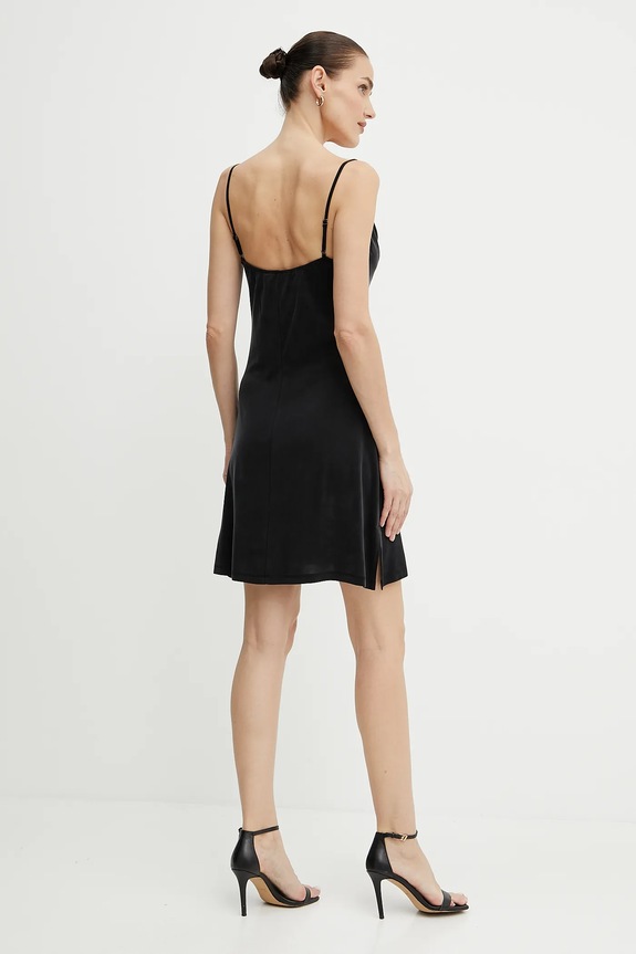 Ρούχα Φόρεμα Versace Jeans Couture 78HAO936.J0190 μαύρο
