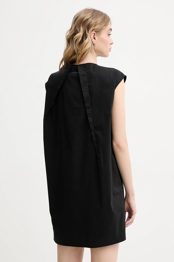 Ρούχα Φόρεμα MM6 Maison Margiela S52DA0066.M35043 μαύρο