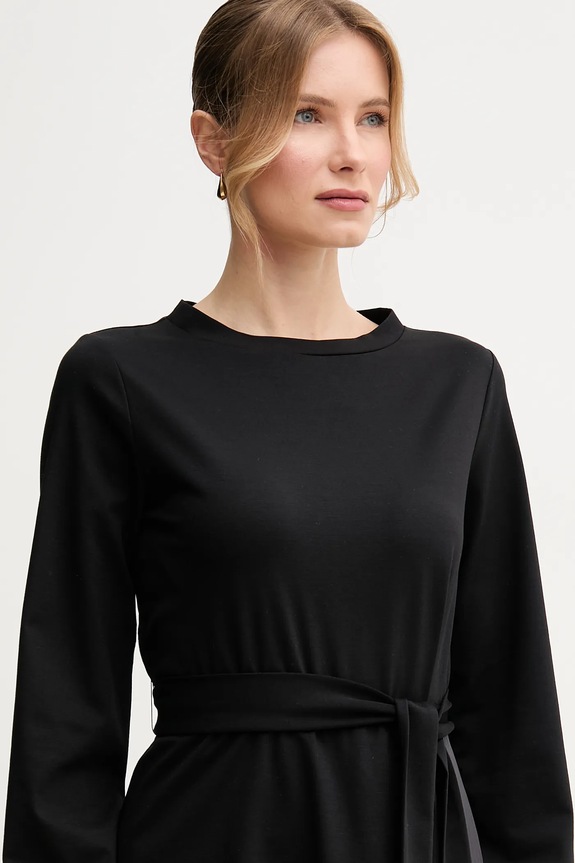 Šaty Weekend Max Mara černá 2515621061600