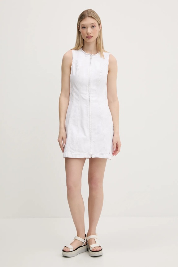 Tommy Jeans rochie din denim DW0DW20420 alb SS25
