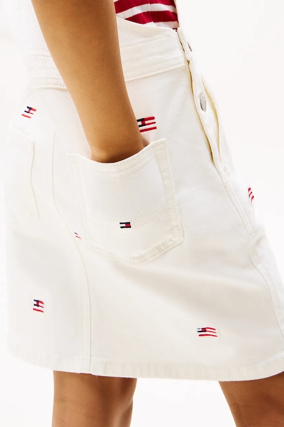 Dětské bavlněné šaty Tommy Hilfiger bílá KG0KG08490.98.122.PPYA
