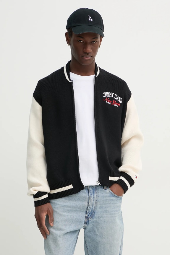 Tommy Jeans kardigan bawełniany aplikacja czarny DM0DM20306