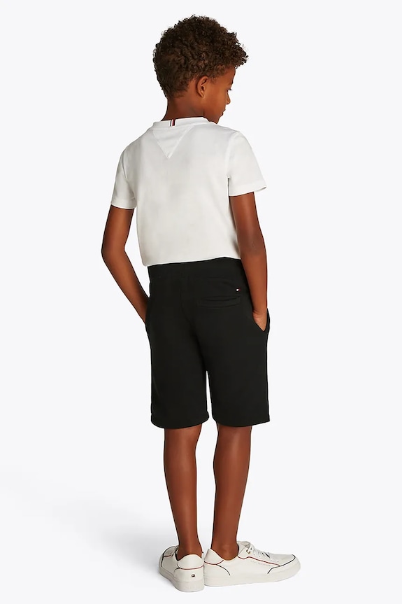 Detské bavlnené šortky Tommy Hilfiger čierna KB0KB09667.98.122.PPYA