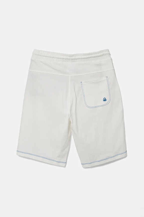 Παιδικό βαμβακερό σορτς United Colors of Benetton 3BL0C903J.G.Seasonal λευκό SS25