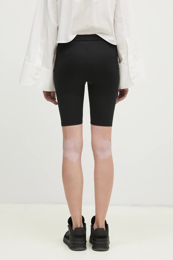 Îmbrăcăminte VETEMENTS pantaloni scurti Oval Logo WA66SS200B negru