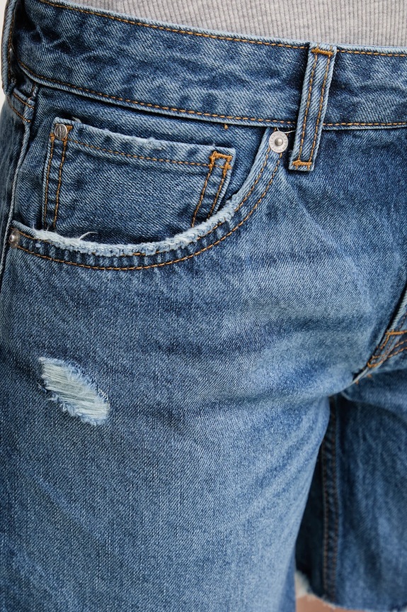 Ruházat Pepe Jeans pamut farmer rövidnadrág REGULAR SHORT MW DISTRESSED PL801186EE6 kék