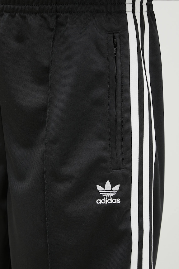 Σορτς adidas Originals Firebird μαύρο JD0286