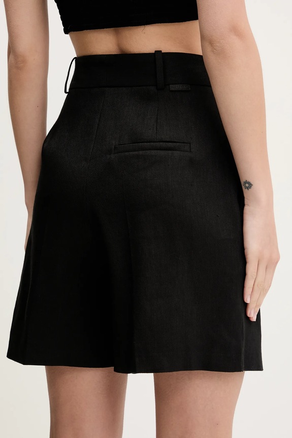 Oblačila Volnene kratke hlače HUGO 50537634 črna