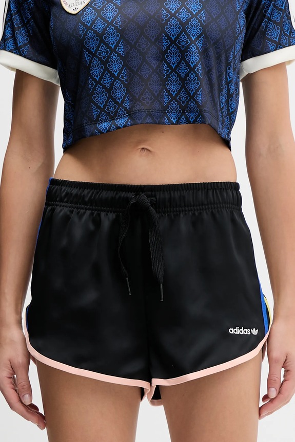Šortky adidas Originals Sprinter Shorts nášivka čierna JP1815