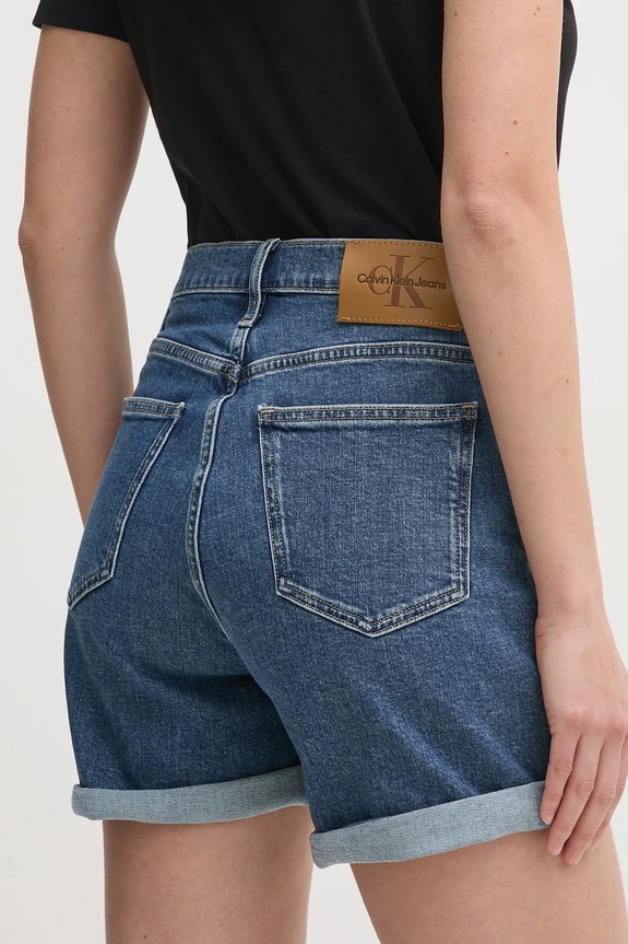 Odjeća Kratke hlače Calvin Klein Jeans J20J225512 plava