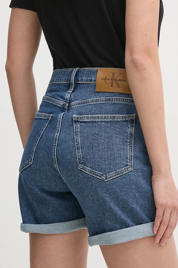 Odjeća Kratke hlače Calvin Klein Jeans J20J225512 plava