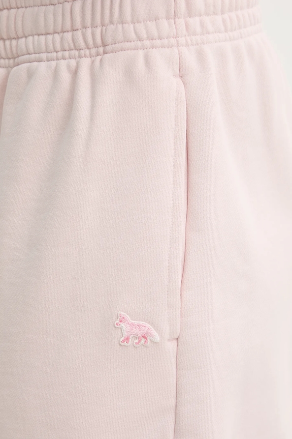 Bavlněné šortky Maison Kitsuné Baby Fox Patch Regular růžová MW01113KM0325