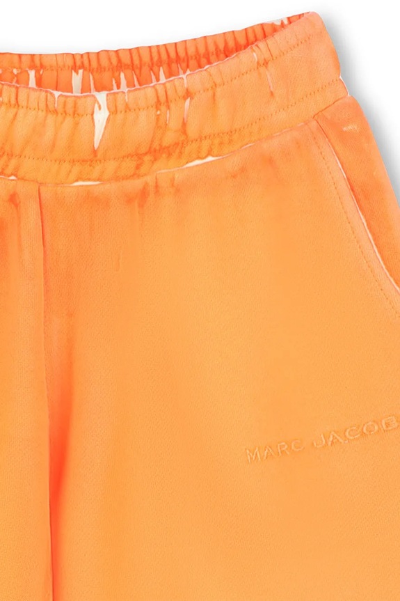 Otroške bombažne kratke hlače Marc Jacobs W60478.114.150 oranžna SS25